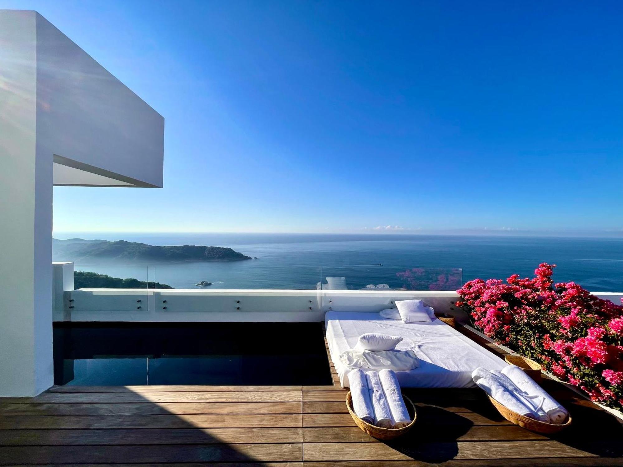 Encanto Acapulco Exterior photo